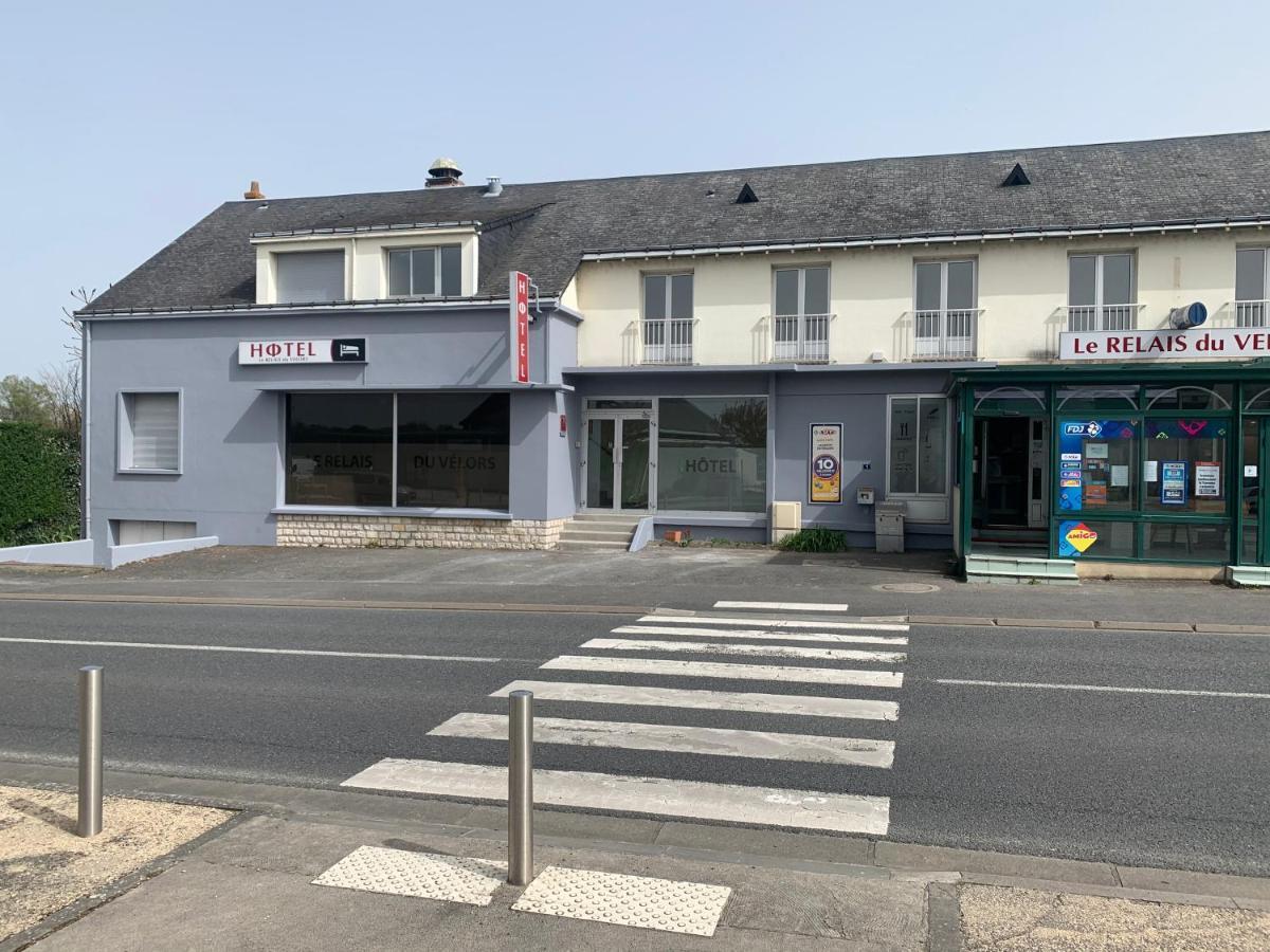 Hotel Le Relais Du Velors Beaumont-en-Véron Esterno foto